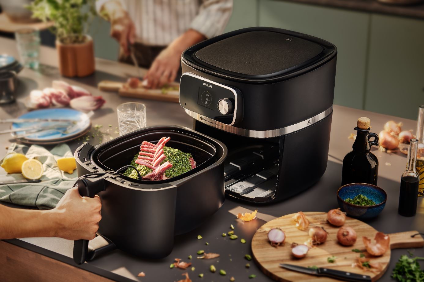 Philips 7000 Series XXXL Connected Airfryer: Perfect for Parents ...