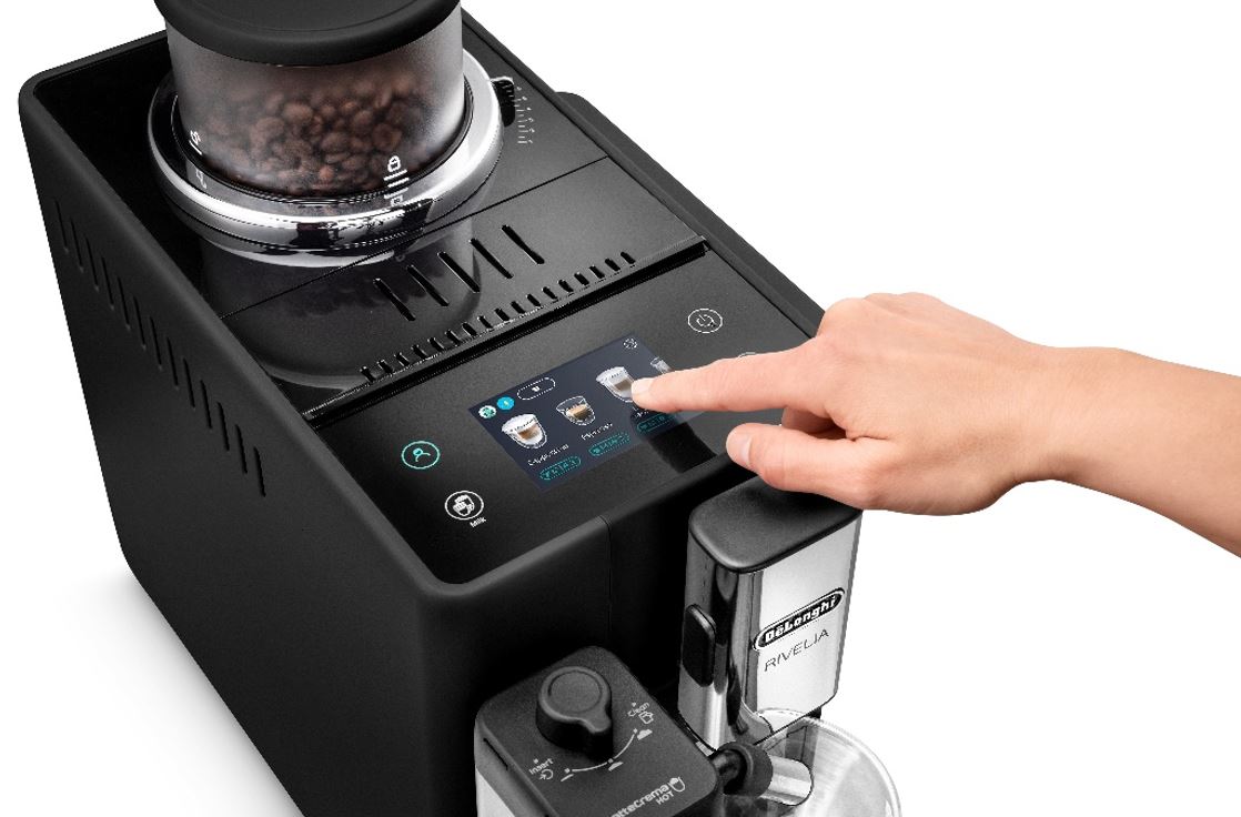 First Time Using De’Longhi Rivelia Automatic Coffee Machine | Harvey Norman