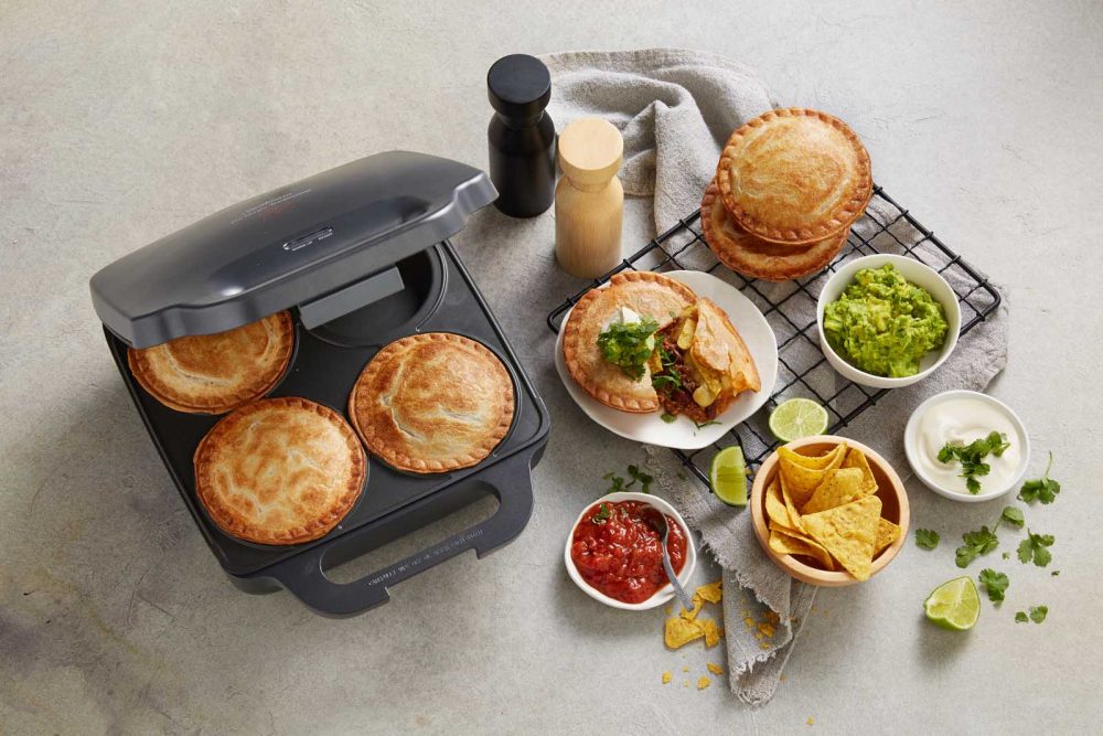  Pie Magic Pie Maker by Sunbeam: Pie Pans: Home & Kitchen