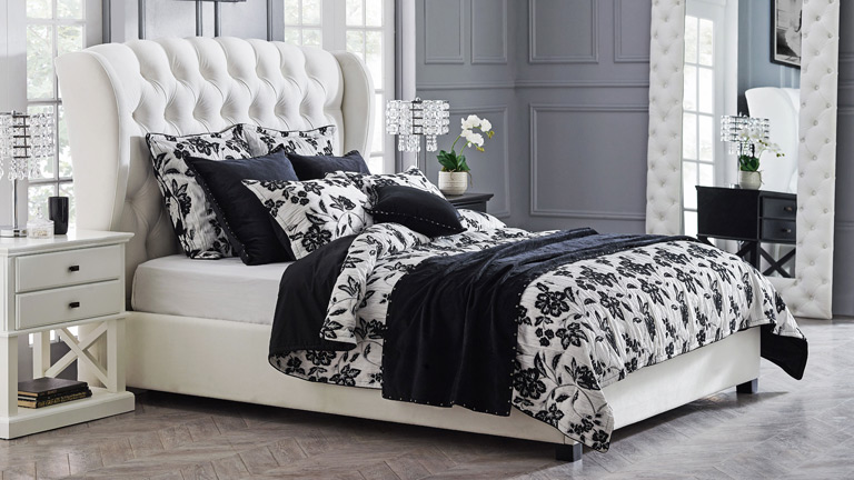 Bedspreads deals harvey norman